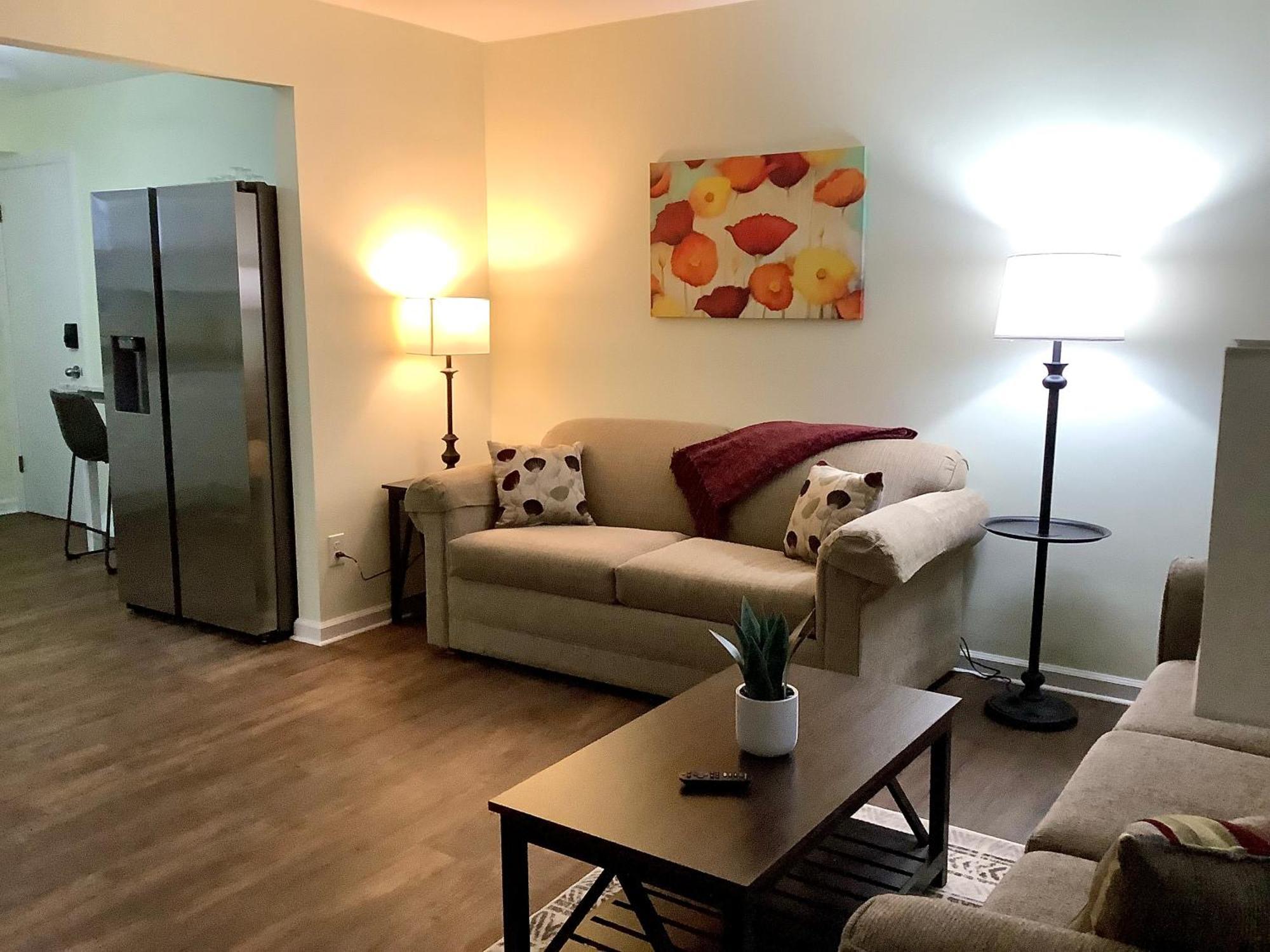 The House Hotels - Erie St. 2 Cuyahoga Falls Bagian luar foto