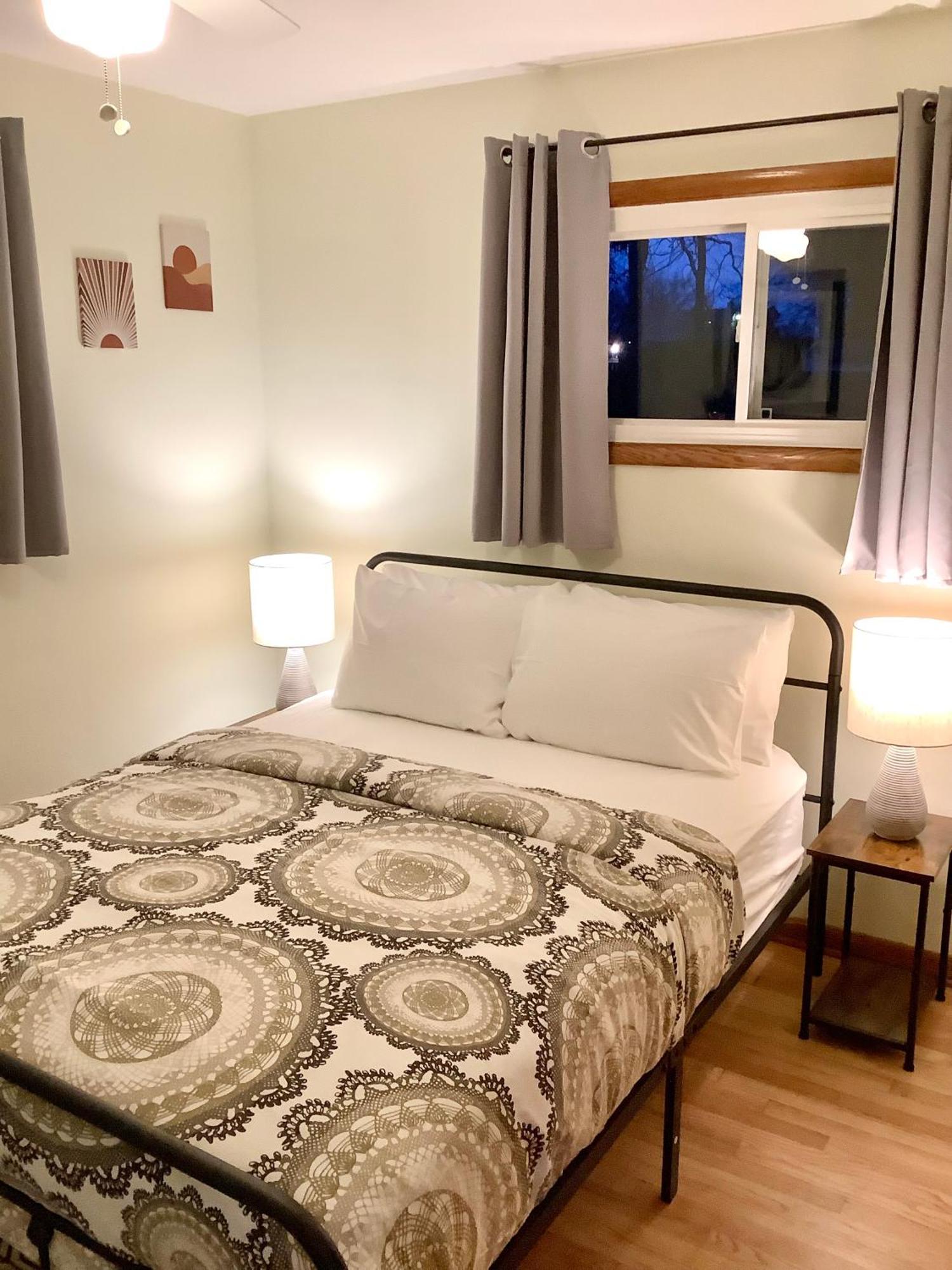 The House Hotels - Erie St. 2 Cuyahoga Falls Bagian luar foto